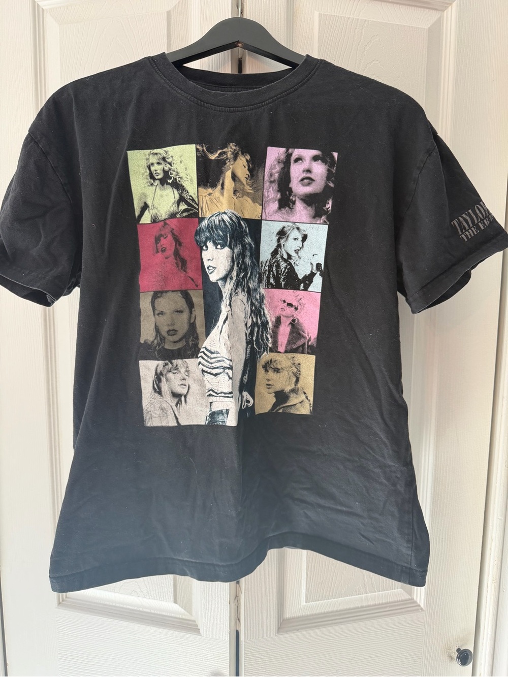 Taylor Swift The Eras Tour Tee sz S